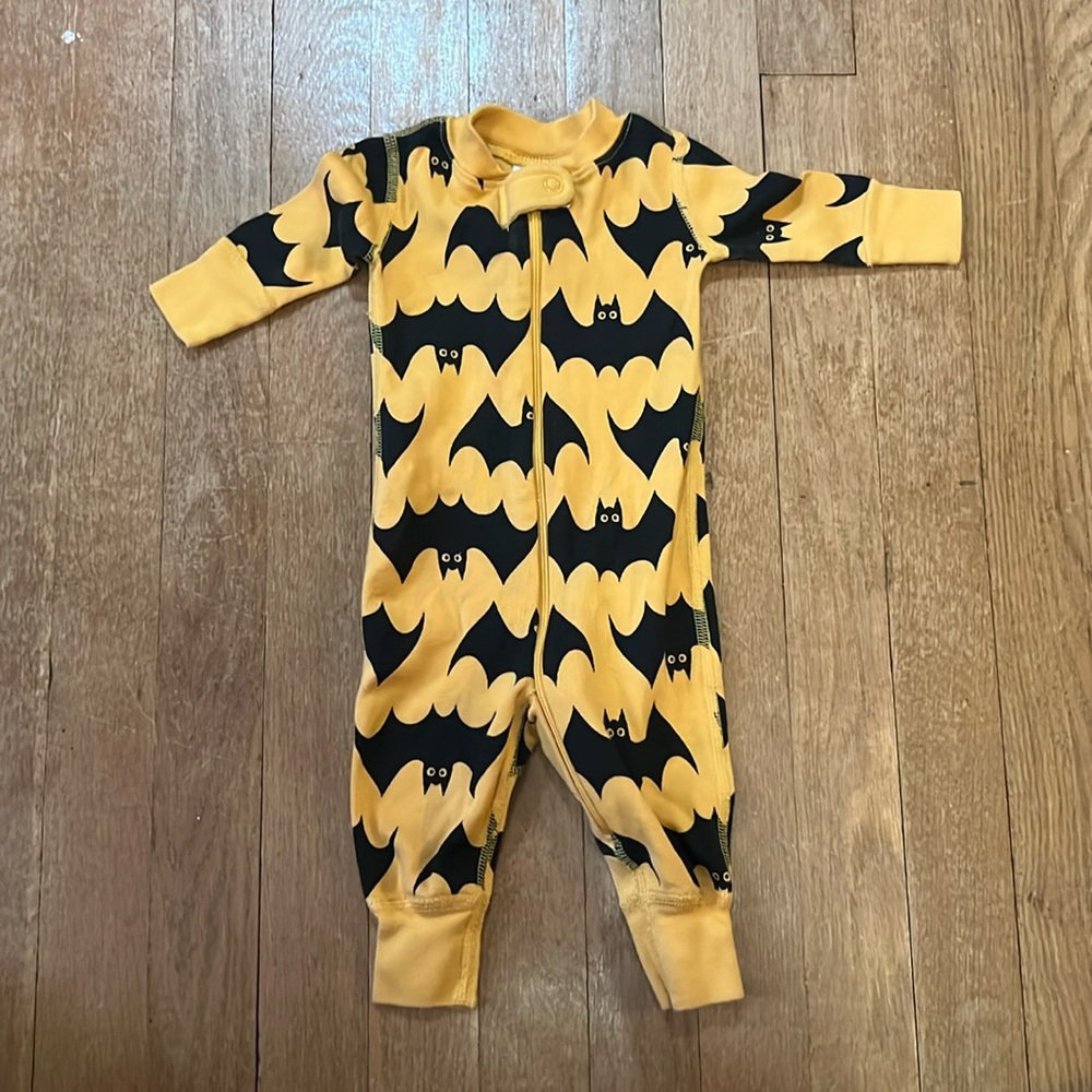 Hannah Anderson Halloween bat zippie